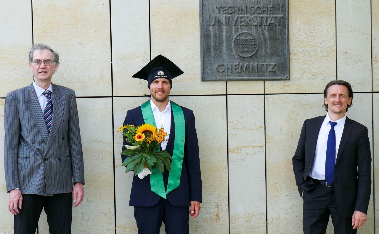 Doktorand Florian Uhrig OTH Amberg Weiden, Thomas von Unwerth, Prof. Dr. Peter Kurzweil (1)
