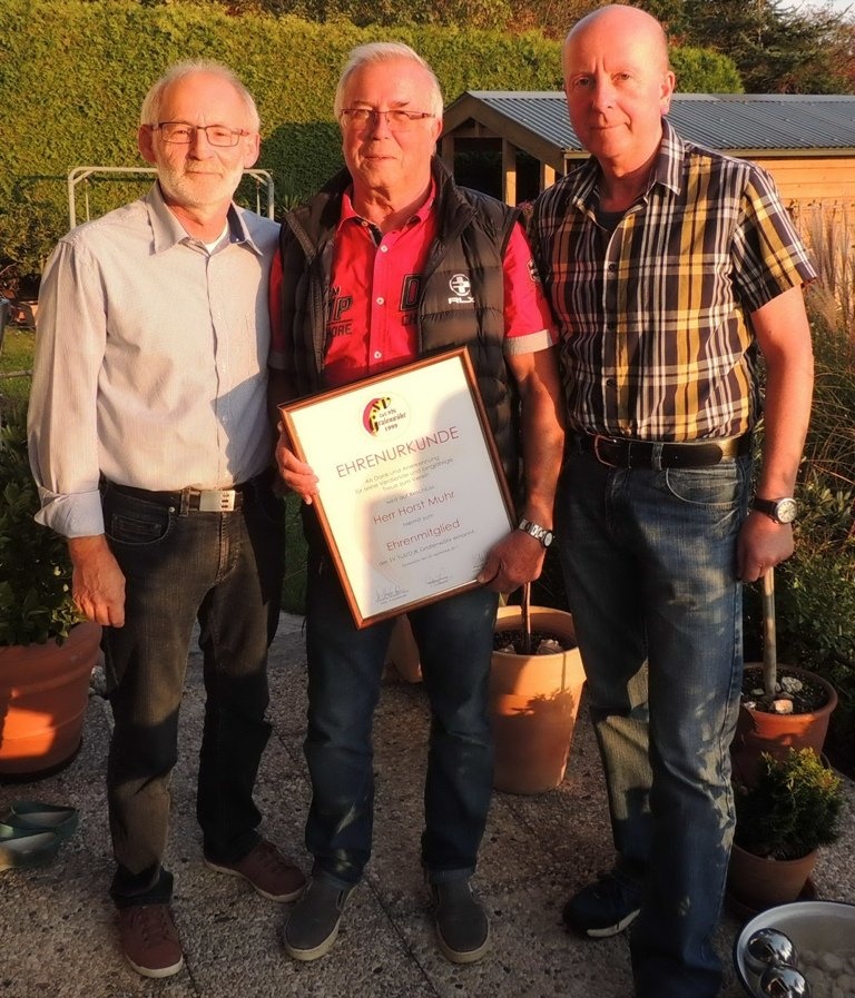 Ehrenmitgied Horst Muhr des SV Grafenwöhr Bild Gerald Morgenstern