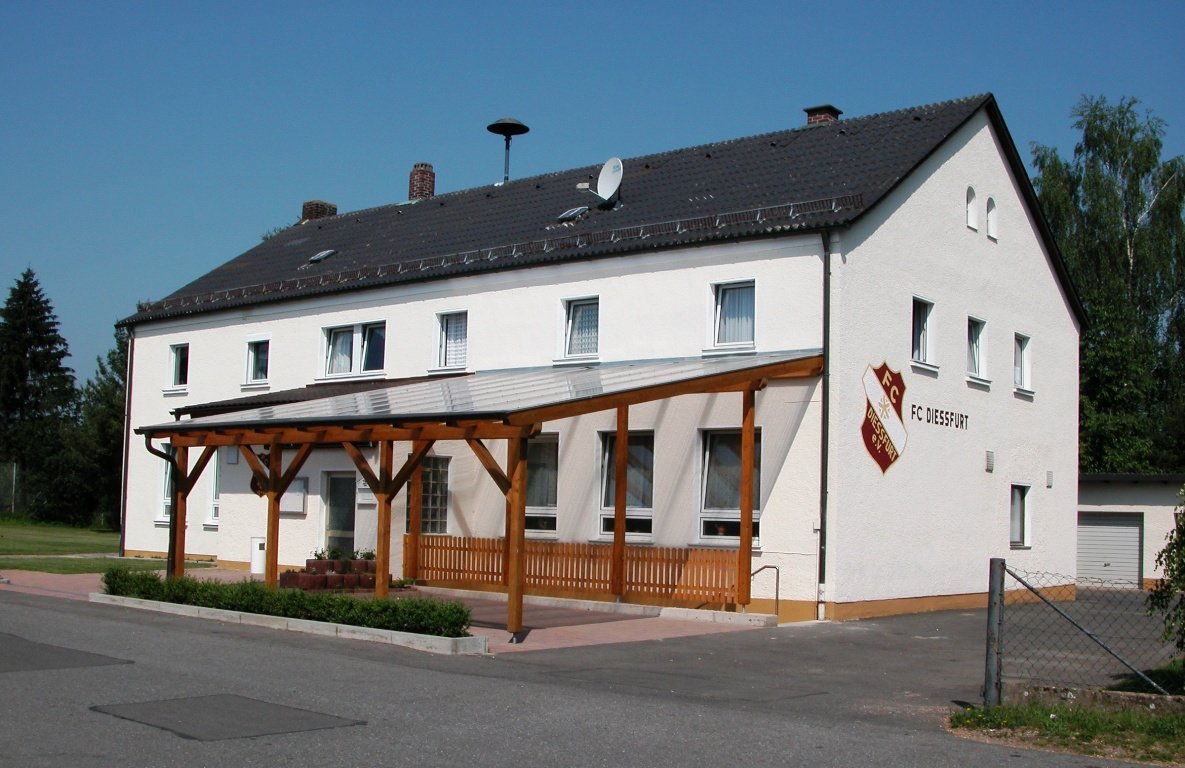 Im Sportheim Dießfurt findet am 24. Oktober 2020 ab 14 Uhr ein Kinderflohmarkt statt. Symbolbild: Archiv. 