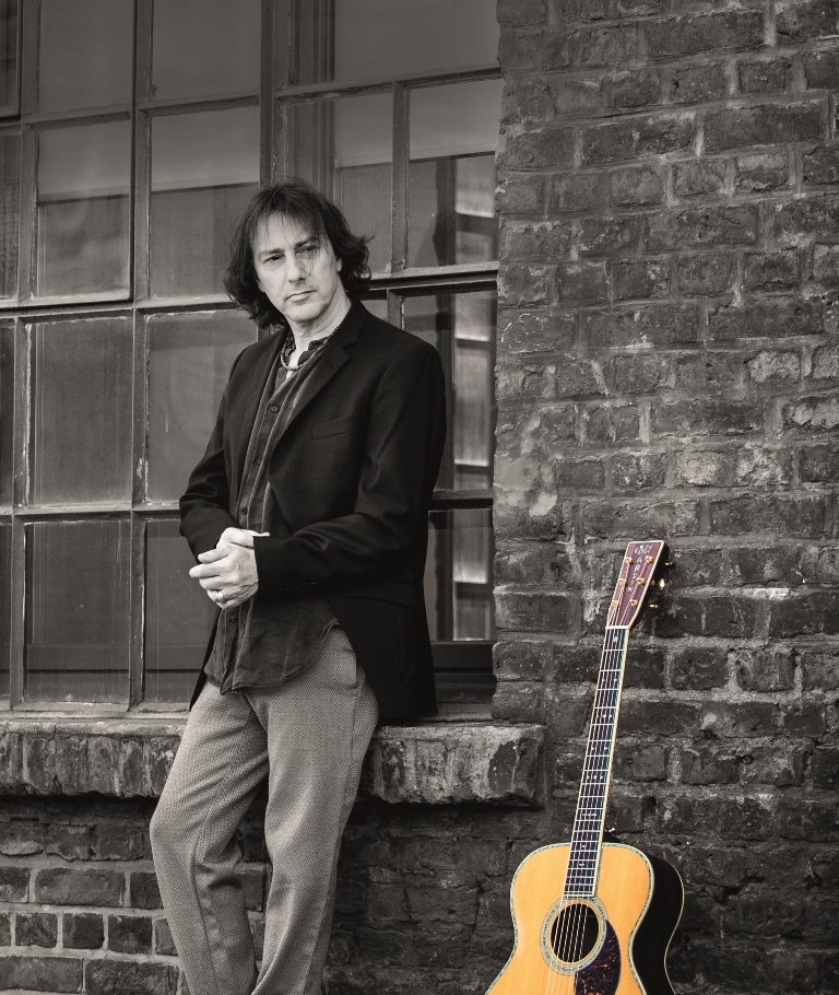 Pippo Pollina. Bild: Konzertbüro Oberpfalz