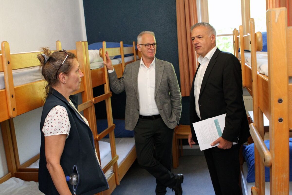 Auch die Zimmer wurden begutachtet. Foto: Landratsamt Tirschenreuth