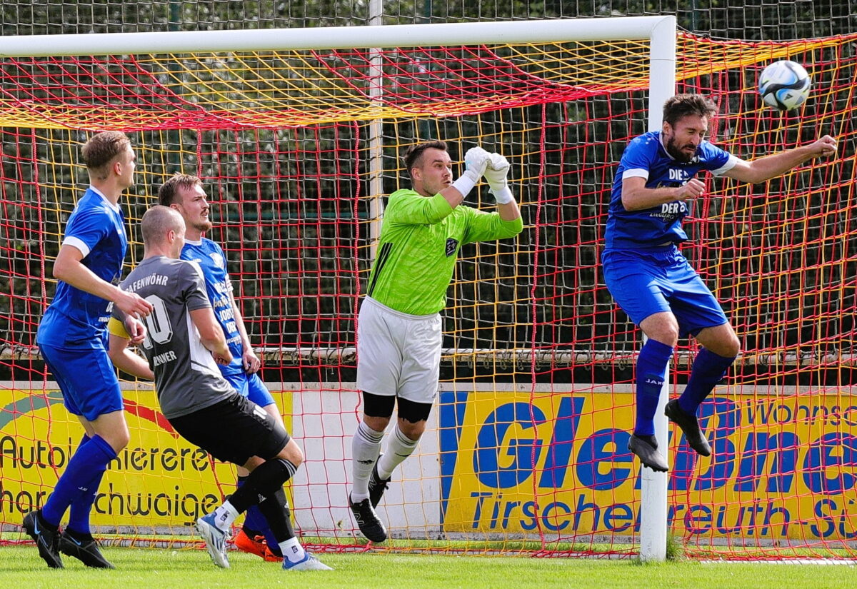 Torwart Luca Wittmann wird dagegen seinem Team mehrere Monate fehlen. Rudi Walberer 