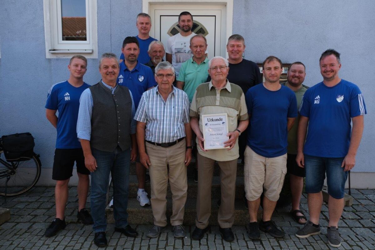 Ehrungen beim Sommerfest des SV Altenstadt/Voh. Foto: Renate Hilburger